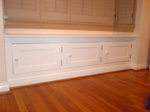 DrWoodWindowBenchStorage